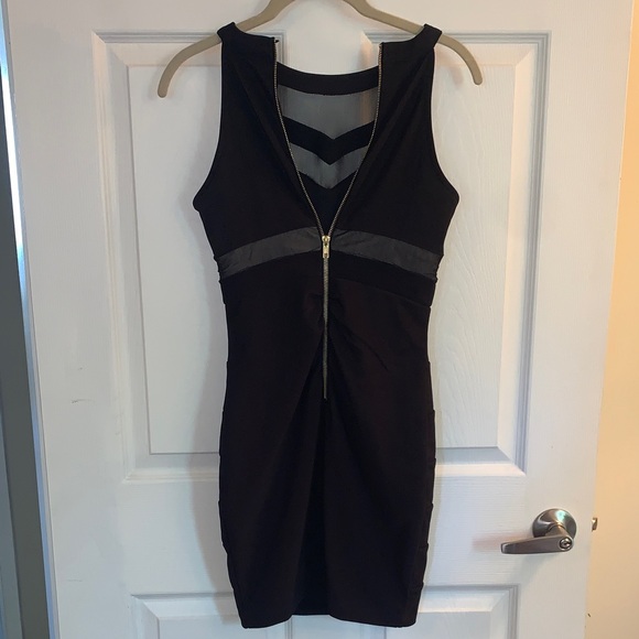 Le Chateau Black Sleeveless Mini Dress - Picture 4 of 4